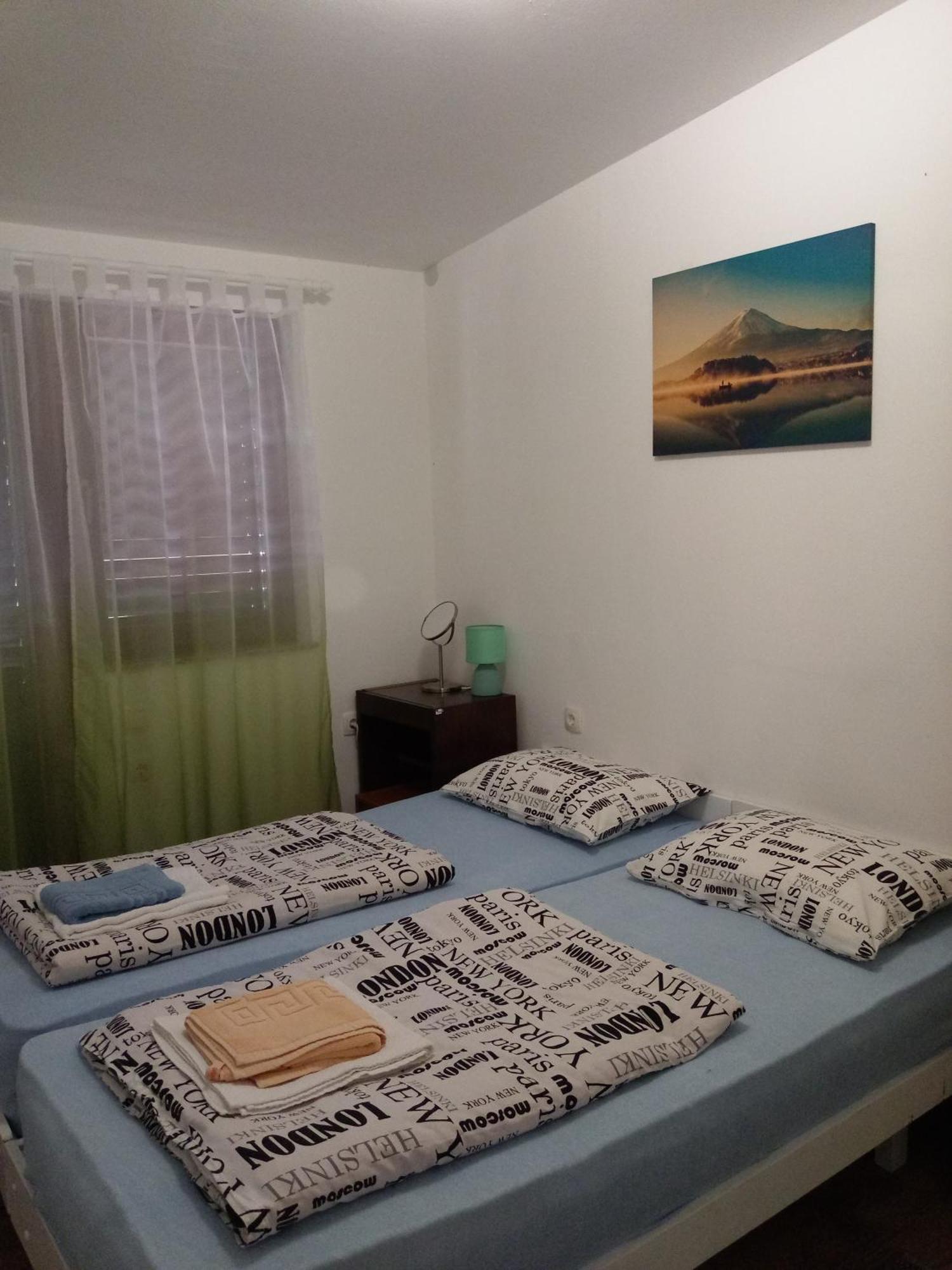 Ulica Zitna Xxvii Br.12 Apartman Ljevar Lägenhet Vir Exteriör bild